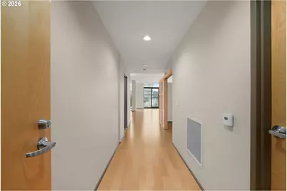 1221 SW 10th Ave #702, Portland, OR 97205 - Photo 22