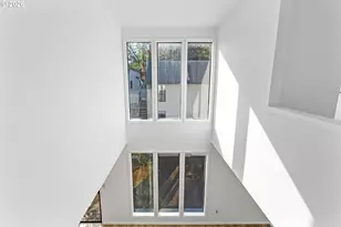 3676 Spring Ln, Lake Oswego, OR 97035 - Photo 26