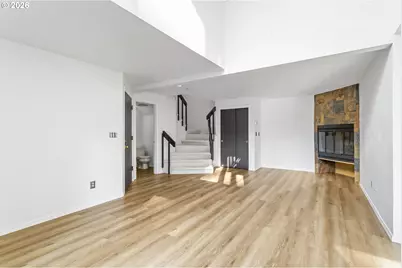 3676 Spring Ln, Lake Oswego, OR 97035 - Photo 6