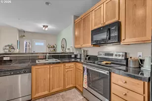 1010 SW 170th Ave, Beaverton, OR 97003 - Photo 14