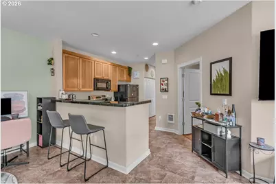 1010 SW 170th Ave #100, Beaverton, OR 97003 - Photo 12