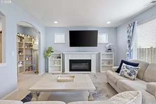 5290 Squirrel St, Springfield, OR 97478 - Photo 6