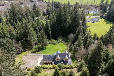 8100 Briar Ln, Tillamook, OR 97141 - Photo 4