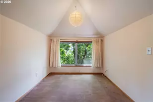 6635 NE Mallory Ave, Portland, OR 97211 - Photo 32