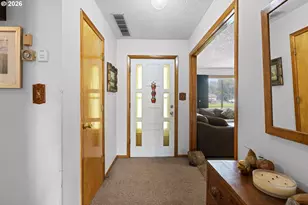 10301 Emily Dr, Island City, OR 97850 - Photo 16
