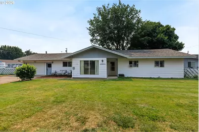 10301 Emily Dr, Island City, OR 97850 - Photo 34
