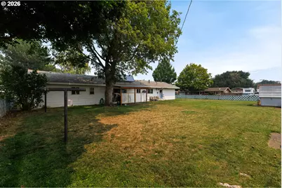10301 Emily Dr, Island City, OR 97850 - Photo 40