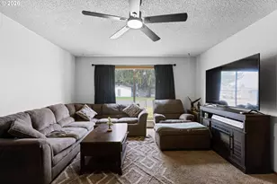 10301 Emily Dr, Island City, OR 97850 - Photo 14