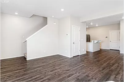 1135 NW Upas Ave, Redmond, OR 97756 - Photo 4