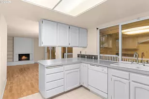 17514 Schalit Way, Lake Oswego, OR 97035 - Photo 12