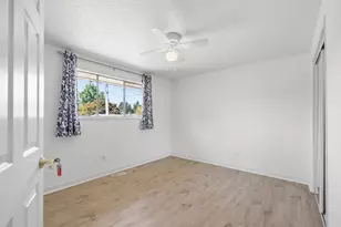 3267 SE 179th Ave, Portland, OR 97236 - Photo 22