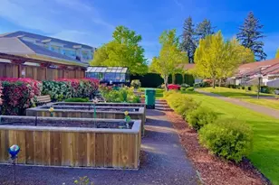 13775 SW Scholls Ferry Rd, Beaverton, OR 97008 - Photo 22