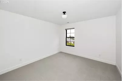 11582 SE Clover Ln, Happy Valley, OR 97086 - Photo 32