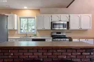 400 Walnut St, La Grande, OR 97850 - Photo 10