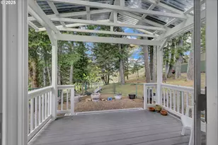 1244 Churchill Dr, Oakland, OR 97462 - Photo 24