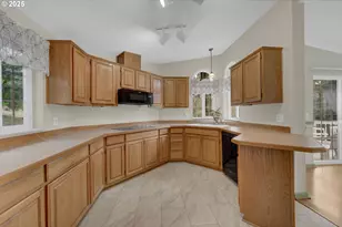 1244 Churchill Dr, Oakland, OR 97462 - Photo 10