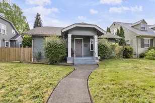 942 NE Summer St, Salem, OR 97301 - Photo 2