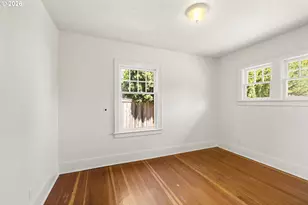 942 NE Summer St, Salem, OR 97301 - Photo 22