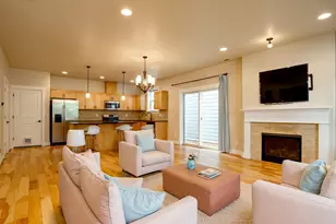 430 SW Marsuda Terrace, Beaverton, OR 97006 - Photo 4