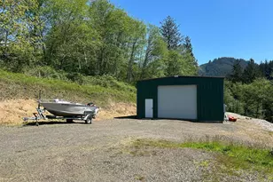 1690 Skyline Dr, Tillamook, OR 97141 - Photo 36