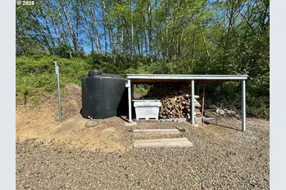 1690 Skyline Dr, Tillamook, OR 97141 - Photo 48