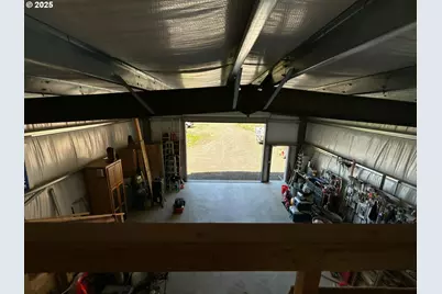 1690 Skyline Dr, Tillamook, OR 97141 - Photo 32