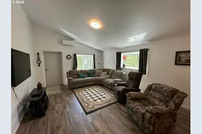 1690 Skyline Dr, Tillamook, OR 97141 - Photo 4