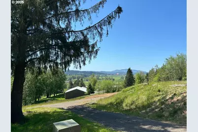 1690 Skyline Dr, Tillamook, OR 97141 - Photo 40