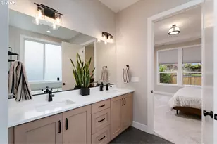 8044 SW Knudsen Pl, Portland, OR 97223 - Photo 28