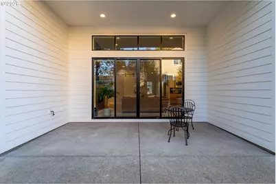 8044 SW Knudsen Pl, Portland, OR 97223 - Photo 10