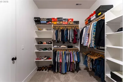 8044 SW Knudsen Pl, Portland, OR 97223 - Photo 30