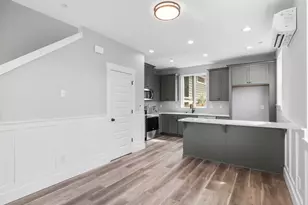 3622 SW Vermont St, Portland, OR 97219 - Photo 2