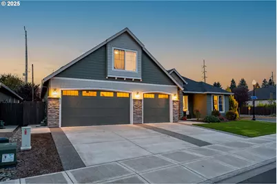 812 NE 29th Way, Battle Ground, WA 98604 - Photo 2