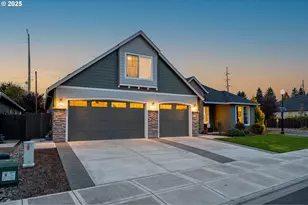 812 NE 29th Way, Battle Ground, WA 98604 - Photo 2