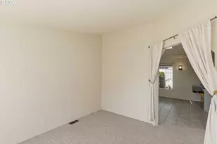 318 Peacock Ln, Kelso, WA 98626 - Photo 20