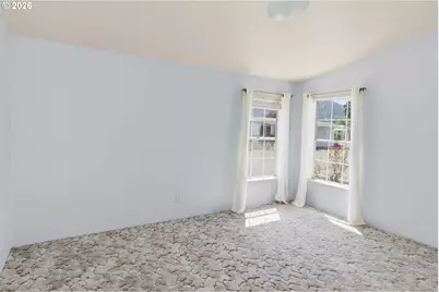 318 Peacock Ln, Kelso, WA 98626 - Photo 28