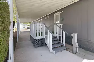 318 Peacock Ln, Kelso, WA 98626 - Photo 40