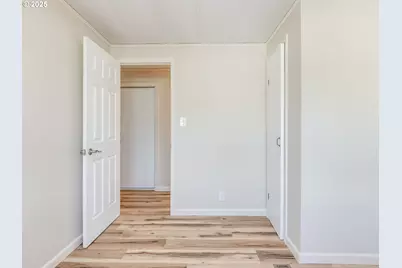 612 N Cascade Dr #23, Woodburn, OR 97071 - Photo 22