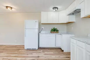 612 N Cascade Dr, Woodburn, OR 97071 - Photo 18