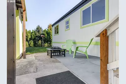 612 N Cascade Dr #23, Woodburn, OR 97071 - Photo 4