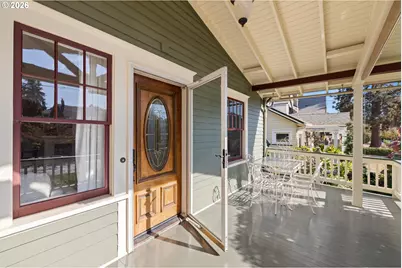 1727 N Winchell St, Portland, OR 97217 - Photo 4