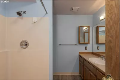 12173 SE 104th Ct, Happy Valley, OR 97086 - Photo 16