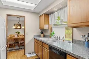 5245 SW 205th Ct, Aloha, OR 97078 - Photo 6