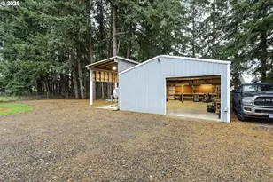 19496 S South End Rd, Oregon City, OR 97045 - Photo 2