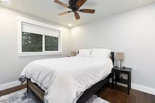 19496 S South End Rd, Oregon City, OR 97045 - Photo 8