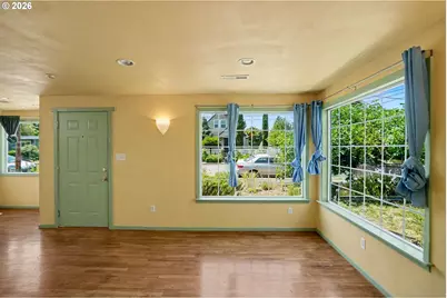 641 NW 28th St, Corvallis, OR 97330 - Photo 10
