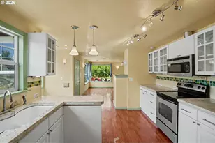 641 NW 28th St, Corvallis, OR 97330 - Photo 18