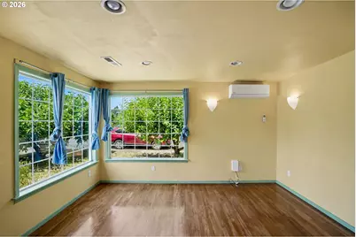 641 NW 28th St, Corvallis, OR 97330 - Photo 12