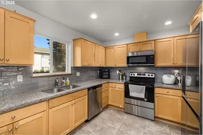 10971 SE Holgate Blvd, Portland, OR 97266 - Photo 10