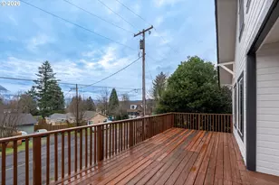 403 NW Roselawn St, Stevenson, WA 98648 - Photo 4